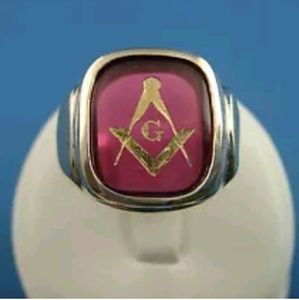 Mason 10k  gold mans ring